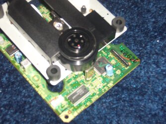 Saturn_CD_Board_on_its_own.JPG